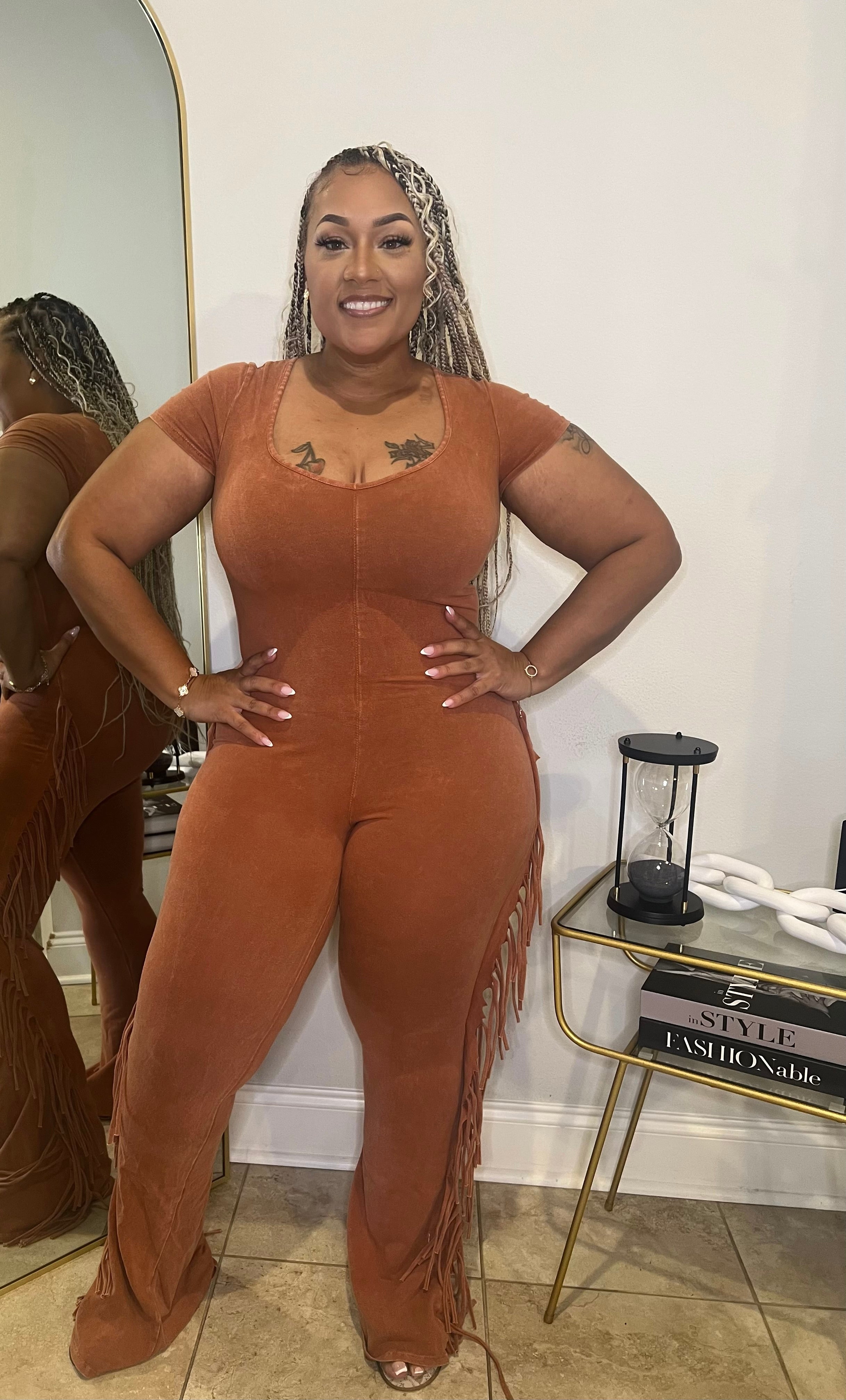 SHAKE EM’ DOWN JUMPSUIT (rust)