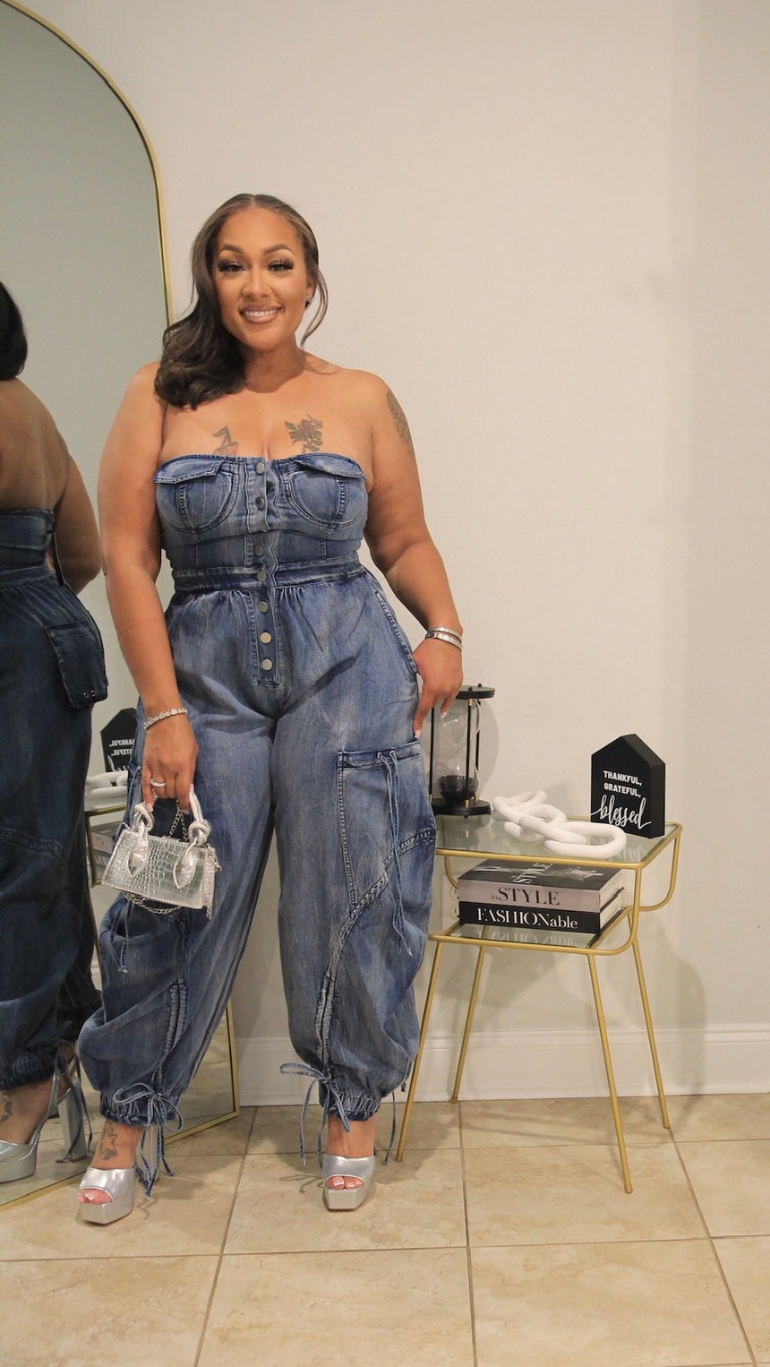 SHE SO FUN DENIM JUMPSUIT(plus sizes available)